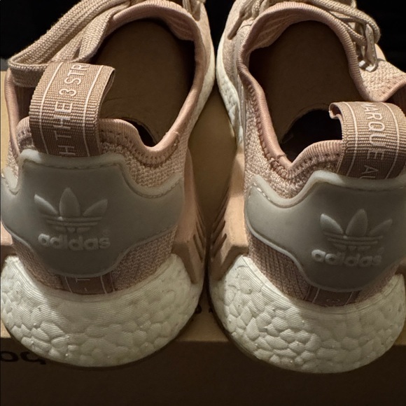 Adidas NMD R1 Sneakers Chalk Pearl - Picture 8 of 11